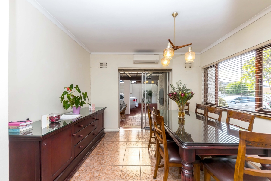 3 Bedroom Property for Sale in Heathfield Western Cape